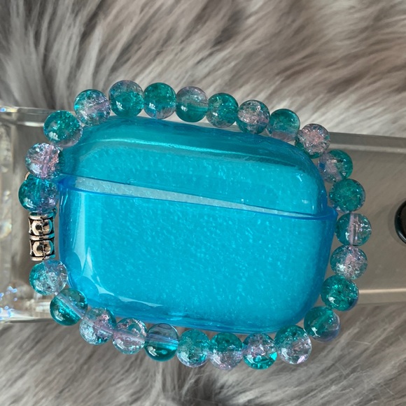 Clear Blue AirPod Pro Case - Picture 1 of 4